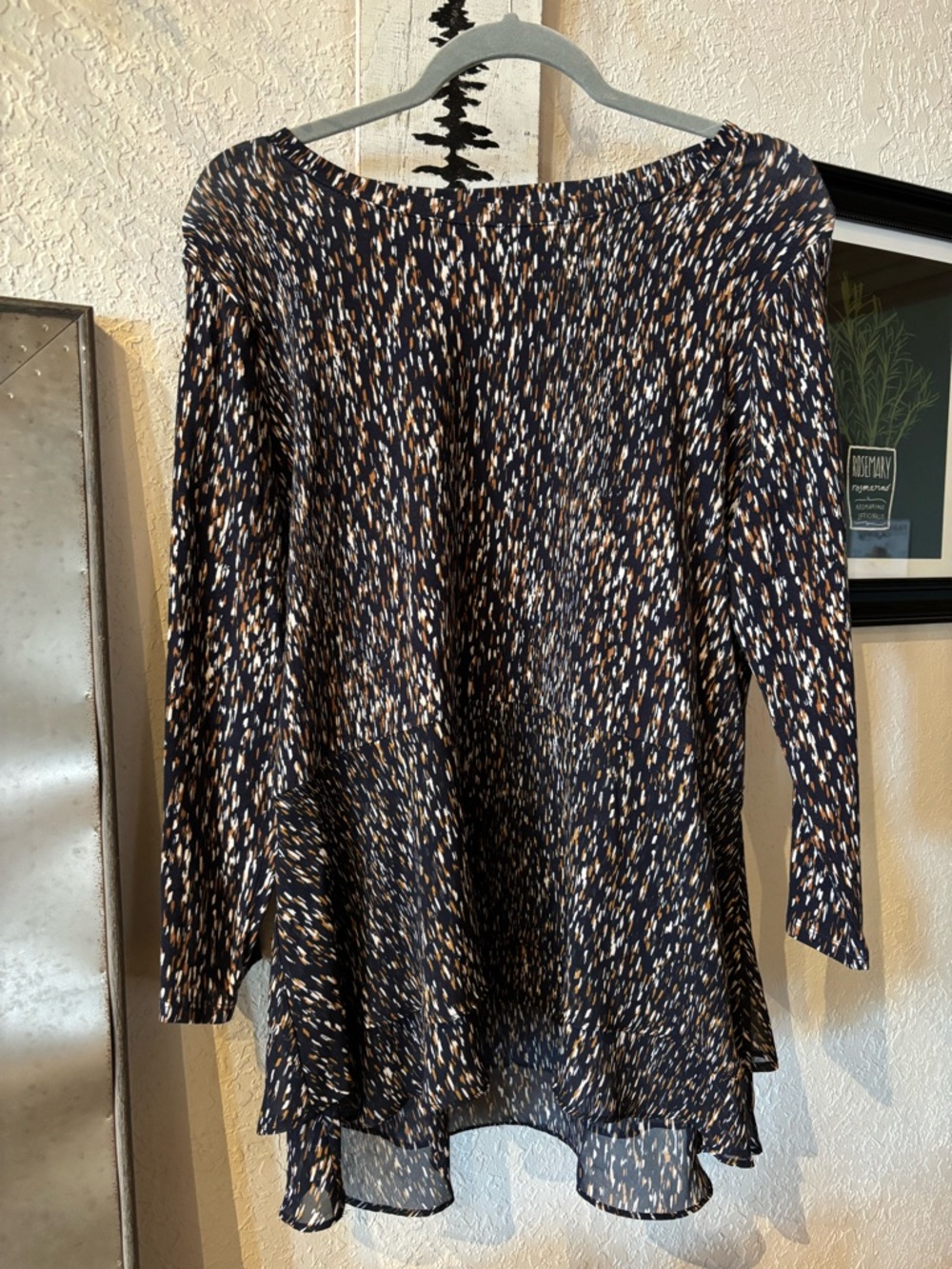 Simply Vera Vera Wang Navy, Tan & White Printed Long Sleeve Tunic